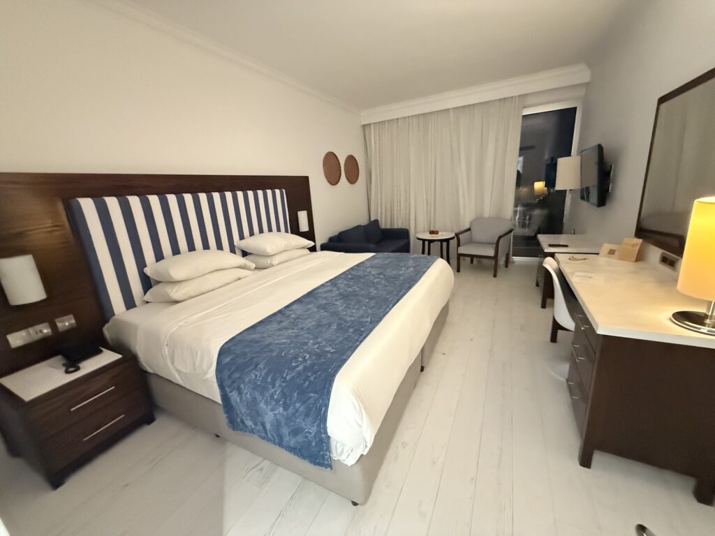 Grecian Sands Hotel studio room photo by Metiya