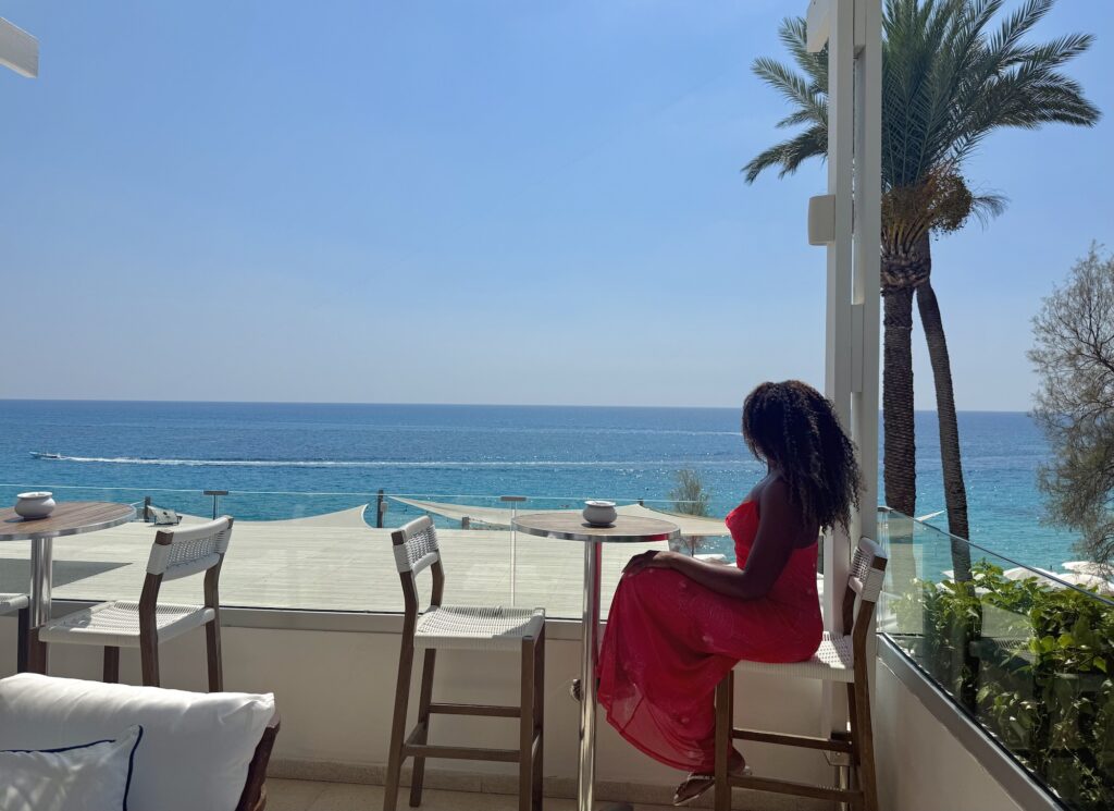 Grecian Sands Hotel Review by Metiya